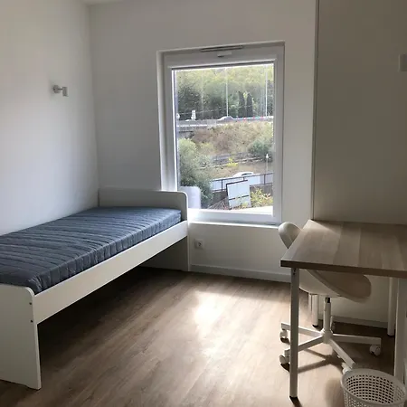 Ostello Residencia Universitaria Calhariz Benfica *